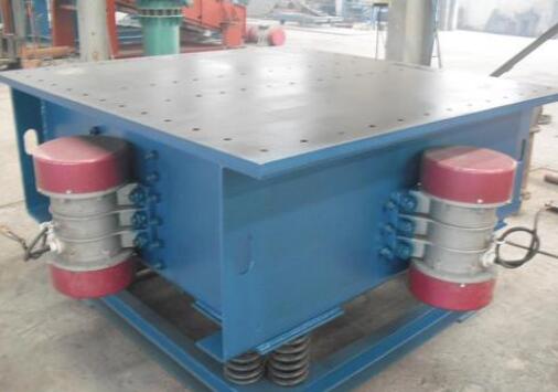 振動平臺中的振動電機(jī)如何防止灰塵？