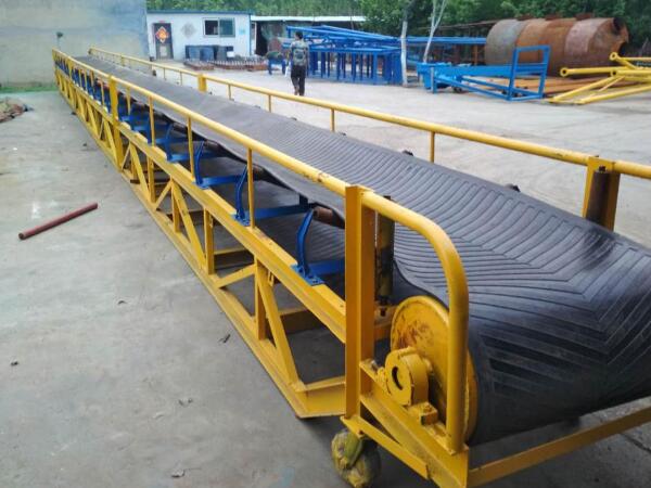 大傾角皮帶輸送機(jī)的焊接間隙問題有哪些？